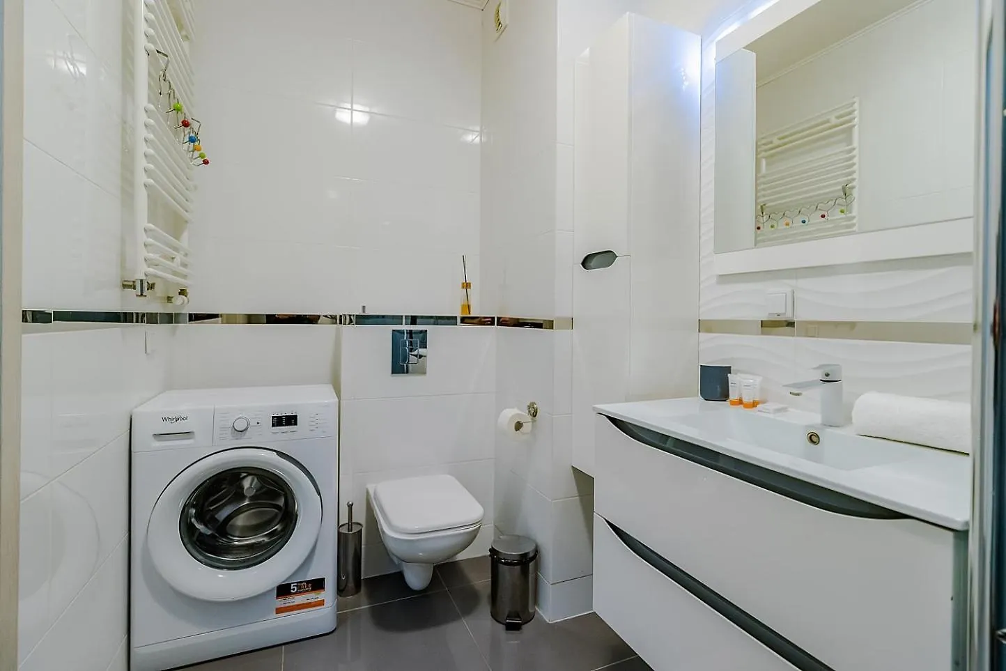 Family Apartment Żoliborz by Renters Warszawa